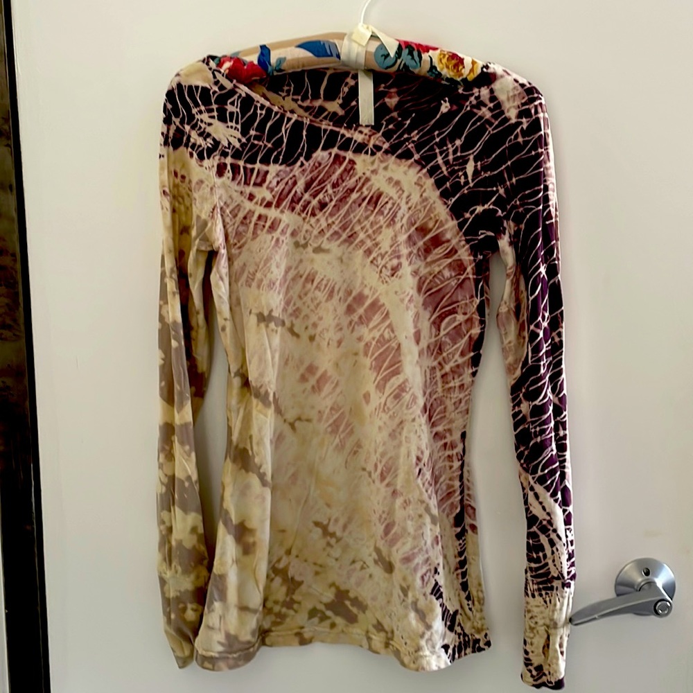 TieDye hard tail top